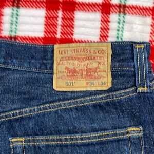 Men’s Levi’s 501 jeans